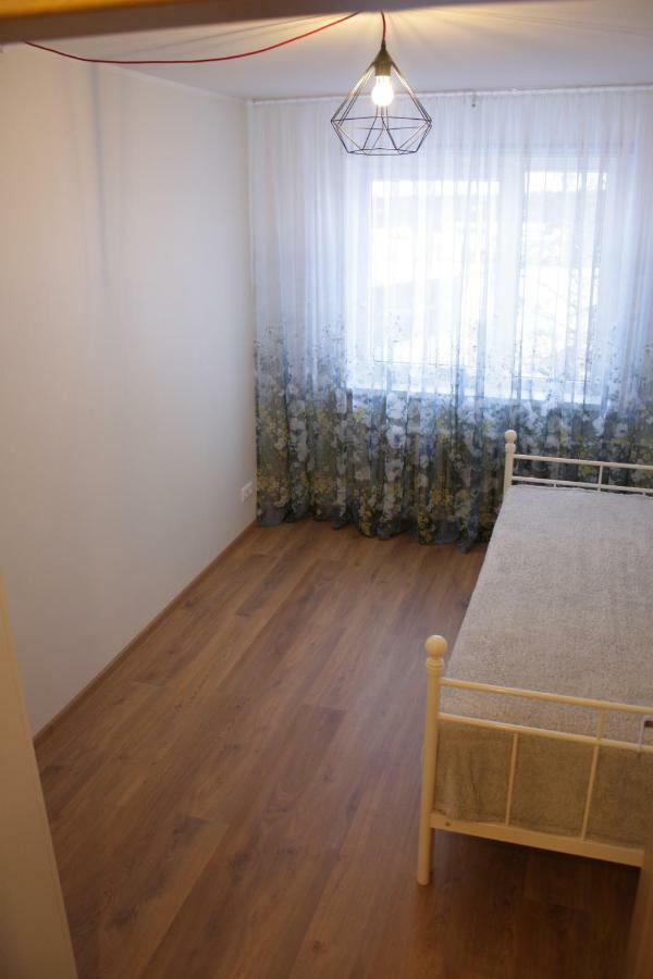 Kesklinna Apartement Haapsalu Esterno foto