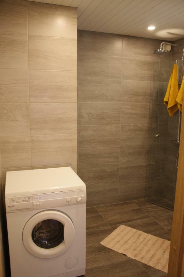 Kesklinna Apartement Haapsalu Esterno foto